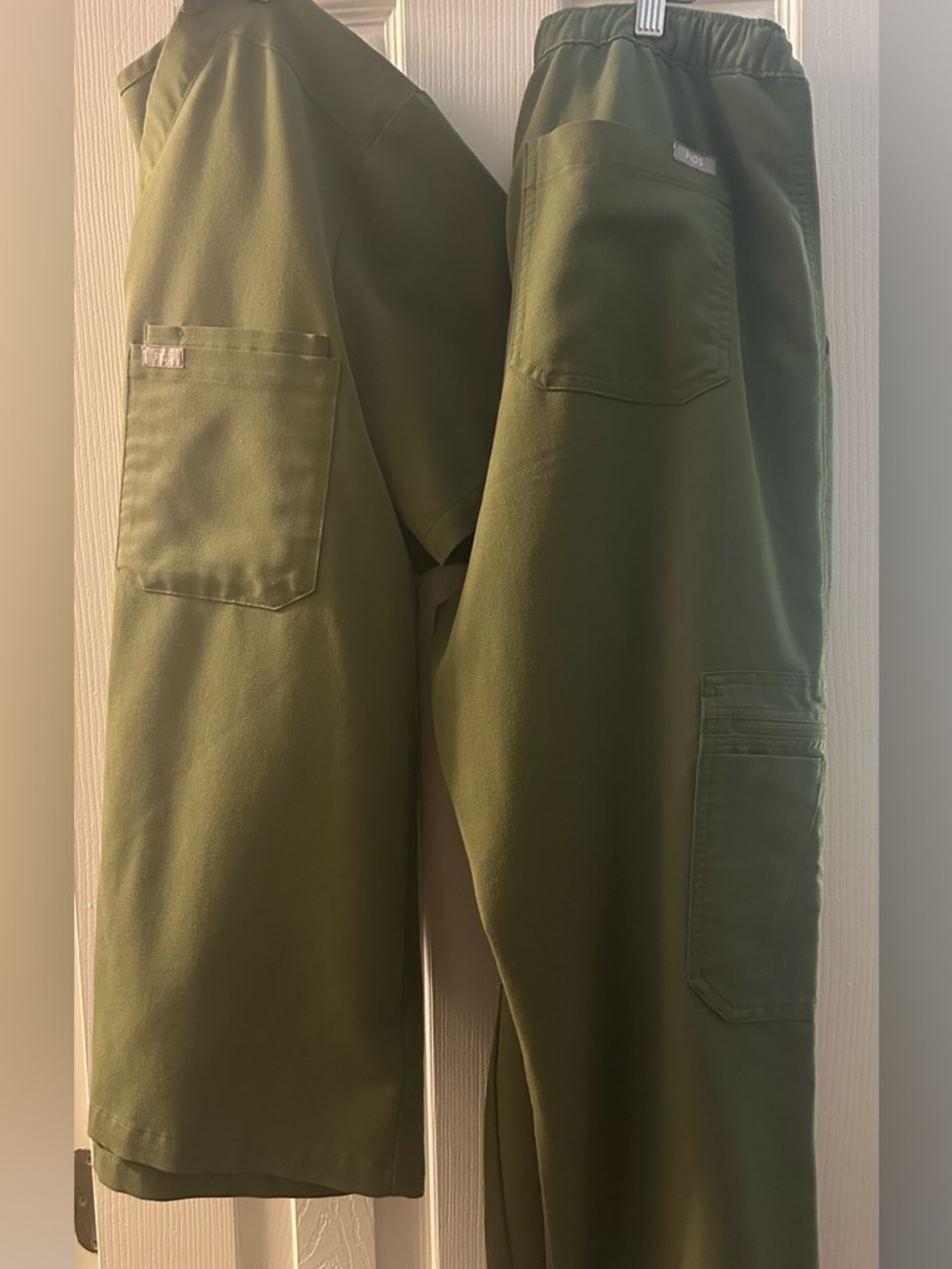 Mens Olive Figs Leon Top and Cairo Pants